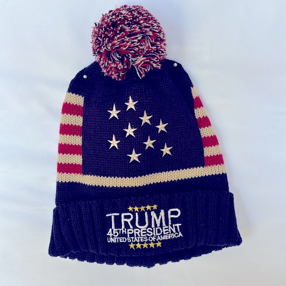 NWT PRESIDENT TRUMP 45TH PRESIDENT BEAUTIFUL UNISEX BEANIE. - Picture 2 of 6